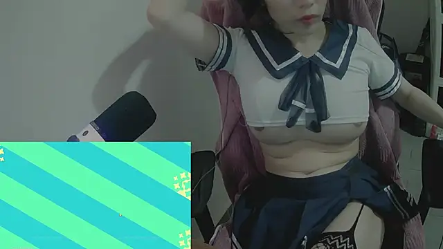 Snapshot of mommywho69 chatting on March 2026 11:22:02 PM mommywho69 online show from March 2026 11:22:02 PM