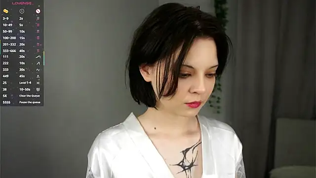 Snapshot of SharylOrbin chatting on January 2026 08:43:01 PM SharylOrbin online show from January 2026 08:43:01 PM