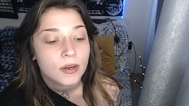 AlienforTwenty online show from April 2026 09:54:01 AM