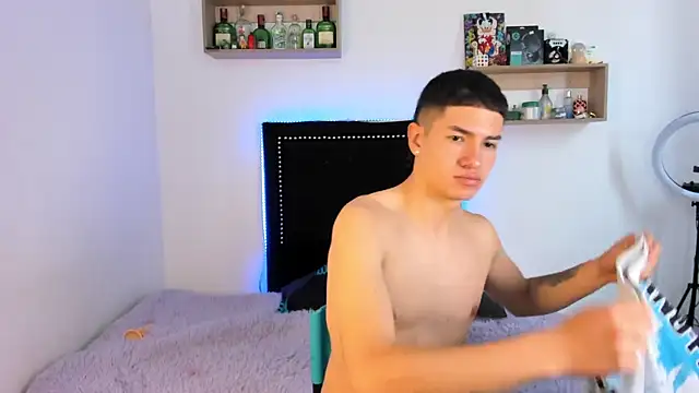 Nico Nocturne online show from January 2026 05:27:02 PM