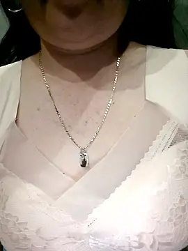 Snapshot of Dianna68 chatting on January 2026 05:51:02 PM Dianna68 online show from January 2026 05:51:02 PM