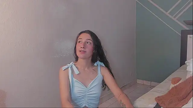 Lucy-Bluesea online show from March 2026 09:10:01 PM