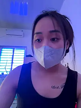 Snapshot of NinaBaby22 chatting on December 2025 07:14:02 AM NinaBaby22 online show from December 2025 07:14:02 AM