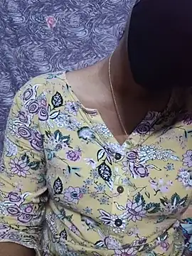Snapshot of smita_telugu chatting on June 2026 07:07:02 PM smita telugu online show from June 2026 07:07:02 PM