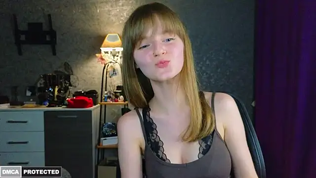 Miss Alisa  online show from July 2026 06:36:01 PM