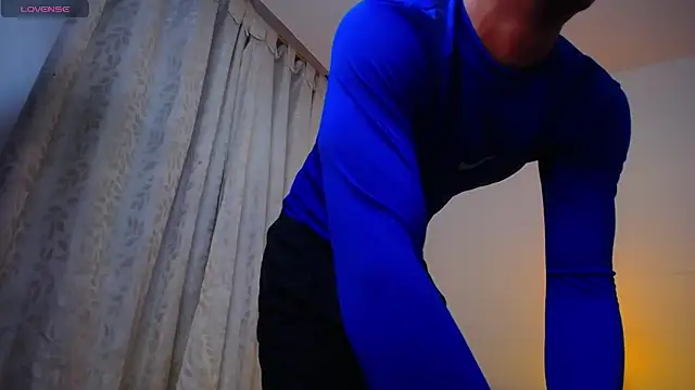 TOMBOYSEXX online show from February 2026 04:50:02 AM