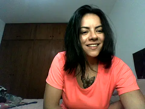 Snapshot of luluclark69 chatting on April 2026 02:23:01 AM luluclark69 online show from April 2026 02:23:01 AM