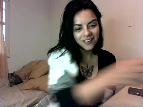 Snapshot of luluclark69 chatting on May 2026 07:45:02 PM luluclark69 online show from May 2026 07:45:02 PM