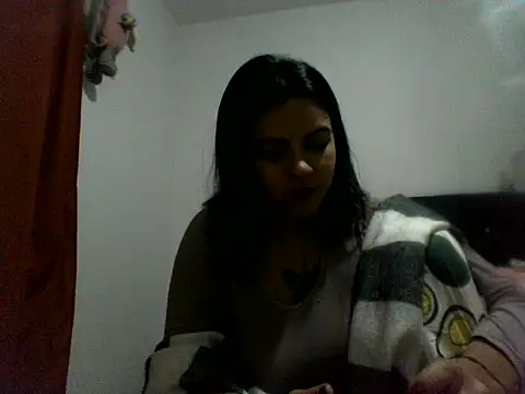 Snapshot of luluclark69 chatting on May 2026 01:11:02 AM luluclark69 online show from May 2026 01:11:02 AM