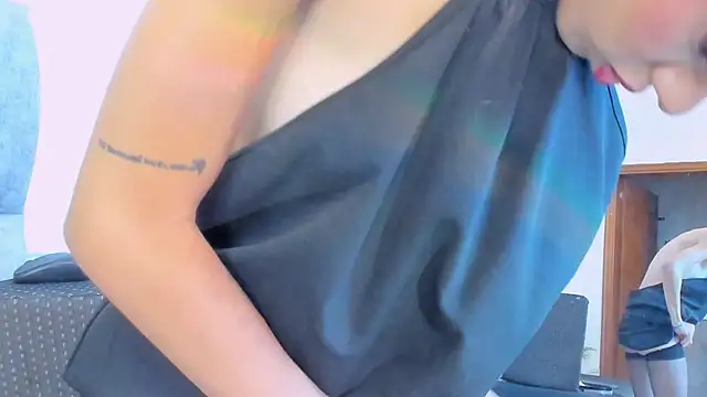 Scarlett Sk online show from March 2026 10:09:01 PM