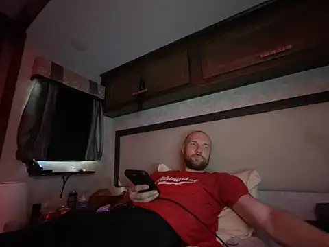 SparkledExtern online show from February 2026 03:04:01 PM