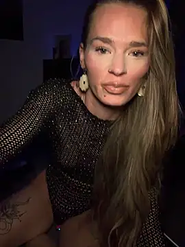 vinique99 online show from February 2026 09:22:02 PM