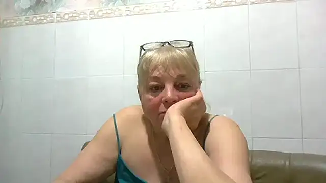 LinaLight88 online show from April 2026 08:06:02 PM