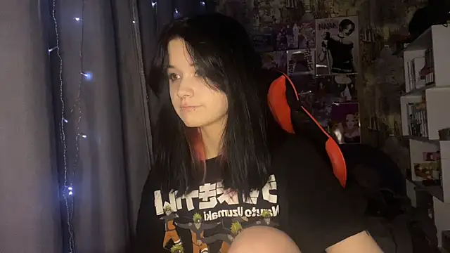 Absent Fairy online show from April 2026 06:03:02 PM