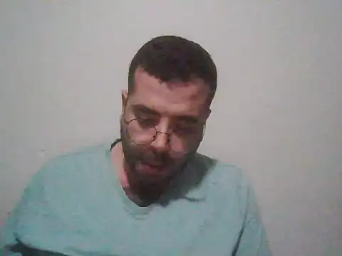 kkadam1 online show from May 2026 05:43:01 PM