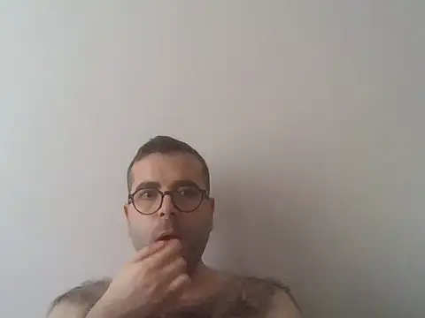 Snapshot of kkadam1 chatting on June 2026 07:23:01 AM kkadam1 online show from June 2026 07:23:01 AM