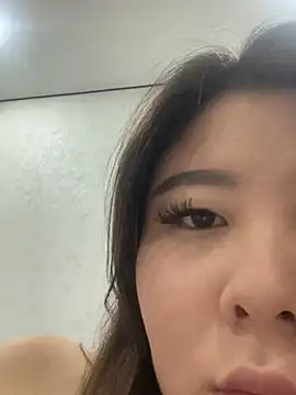 Sarah2127 online show from February 2026 12:05:02 PM