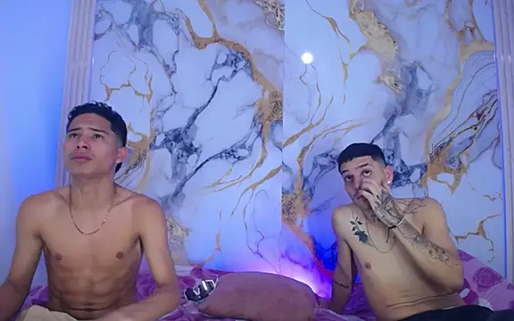 Damian and theo online show from February 2026 07:29:02 PM