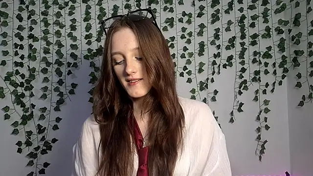 LisaBoddy online show from February 2026 01:05:02 PM