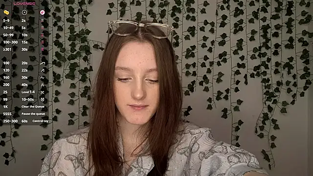 LisaBoddy online show from February 2026 12:15:01 PM