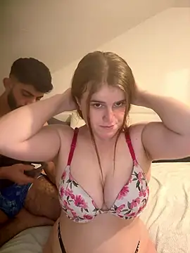 Snapshot of daddysgirly003 chatting on January 2026 09:42:02 PM daddysgirly003 online show from January 2026 09:42:02 PM