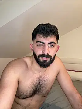 daddysgirly003 online show from February 2026 01:01:02 AM