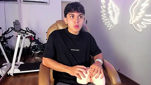 Snapshot of _TaylorBlack chatting on February 2026 12:05:02 PM TaylorBlack online show from February 2026 12:05:02 PM