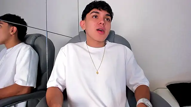 Snapshot of _TaylorBlack chatting on March 2026 11:38:01 AM TaylorBlack online show from March 2026 11:38:01 AM