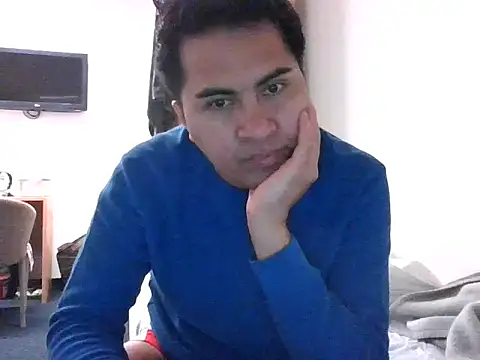 Snapshot of sweetpinoy2027 chatting on April 2026 06:32:02 PM sweetpinoy2027 online show from April 2026 06:32:02 PM