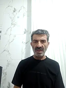 Snapshot of kobra21turki chatting on February 2026 09:44:01 PM kobra21turki online show from February 2026 09:44:01 PM