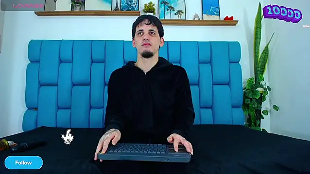 Snapshot of boy_Dirty_X chatting on April 2026 05:19:01 AM boy Dirty X online show from April 2026 05:19:01 AM
