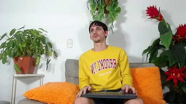 Snapshot of boy_Dirty_X chatting on May 2026 05:23:02 AM boy Dirty X online show from May 2026 05:23:02 AM
