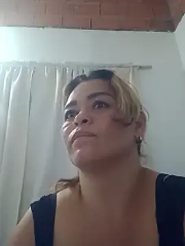 Tinkerbell0920 online show from May 2026 11:09:01 PM