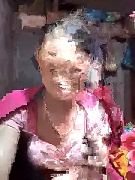 Girl cutee online show from January 2026 12:42:01 PM