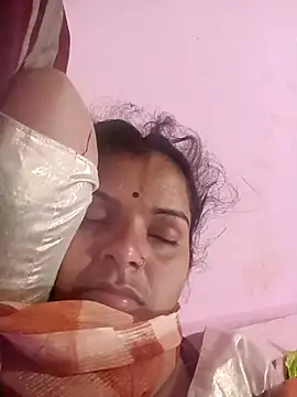 Snapshot of Uma_pande chatting on February 2026 10:04:02 PM Uma pande online show from February 2026 10:04:02 PM