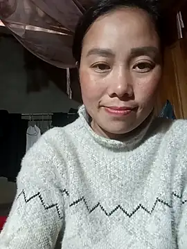 Chloe-ee online show from December 2025 03:24:02 AM