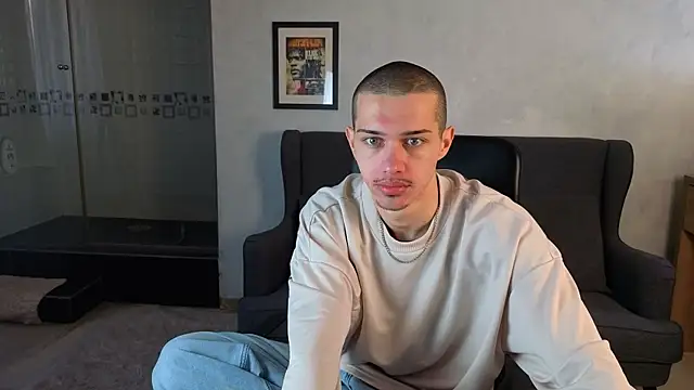 KaydenDrew online show from April 2026 04:29:01 AM