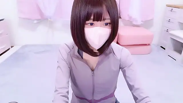 Snapshot of Nazuna_727 chatting on February 2026 04:27:01 AM Nazuna 727 online show from February 2026 04:27:01 AM