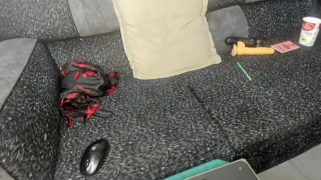 Tshanduk online show from February 2026 06:28:01 PM