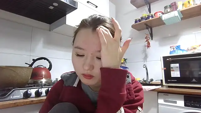 Snapshot of VelmaMaasch chatting on December 2025 02:13:01 PM VelmaMaasch online show from December 2025 02:13:01 PM