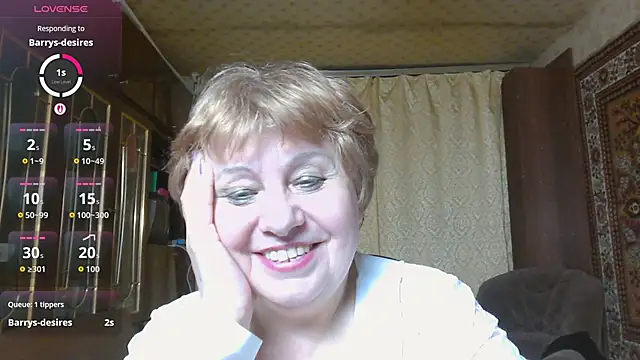 Casey peach online show from March 2026 06:56:02 PM