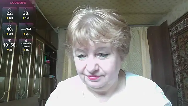 Casey peach online show from March 2026 04:01:02 AM