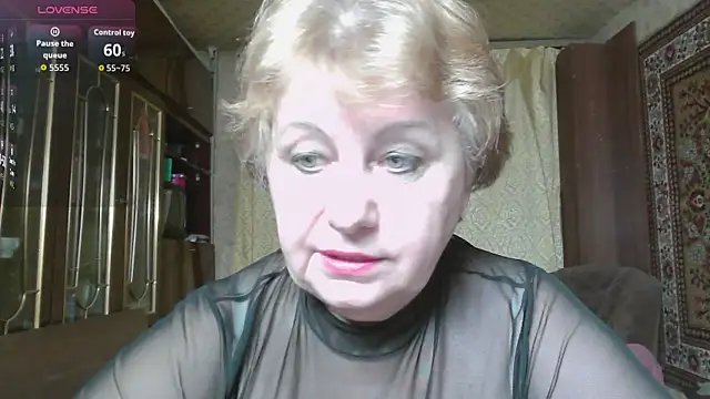 Casey peach online show from April 2026 04:48:02 PM