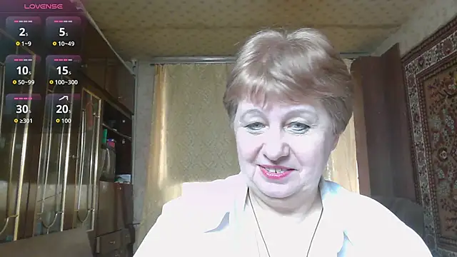 Casey peach online show from April 2026 01:26:01 PM