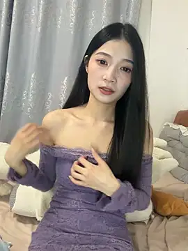 Nancy-999 online show from December 2025 04:15:01 PM