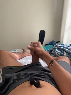 HotWhisper22 online show from January 2026 01:57:02 PM