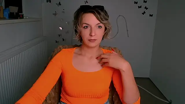 Lana Foxyy online show from June 2026 11:56:02 AM