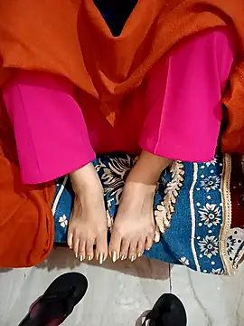 Sofia-111 online show from January 2026 05:05:02 PM