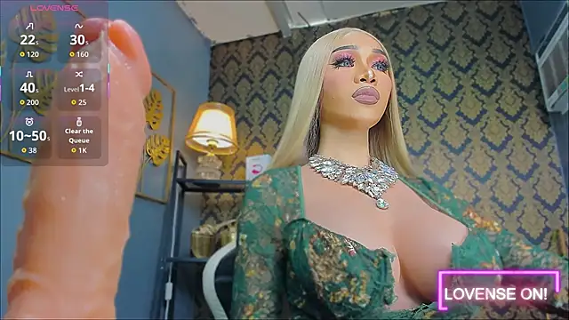 Snapshot of CelinaWintour chatting on January 2026 07:23:02 AM CelinaWintour online show from January 2026 07:23:02 AM