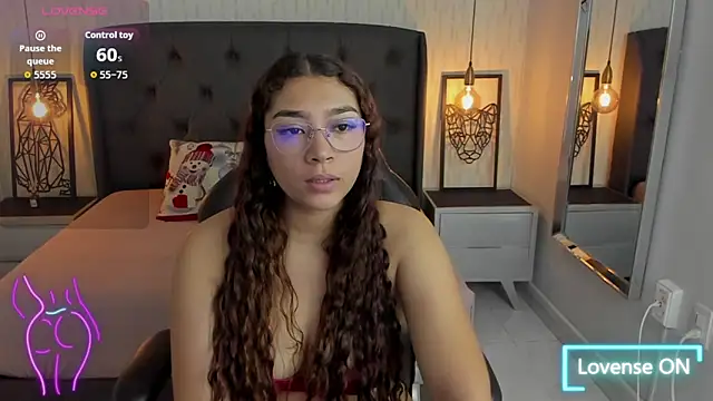 angelinemore online show from January 2026 07:28:02 PM